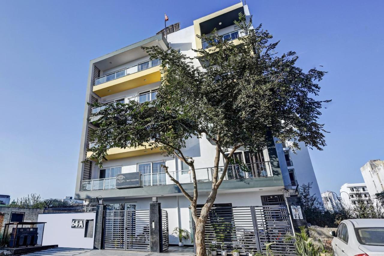 Super Townhouse Tipsyy Near Bestech Central Square Mall Gurgaon Eksteriør bilde