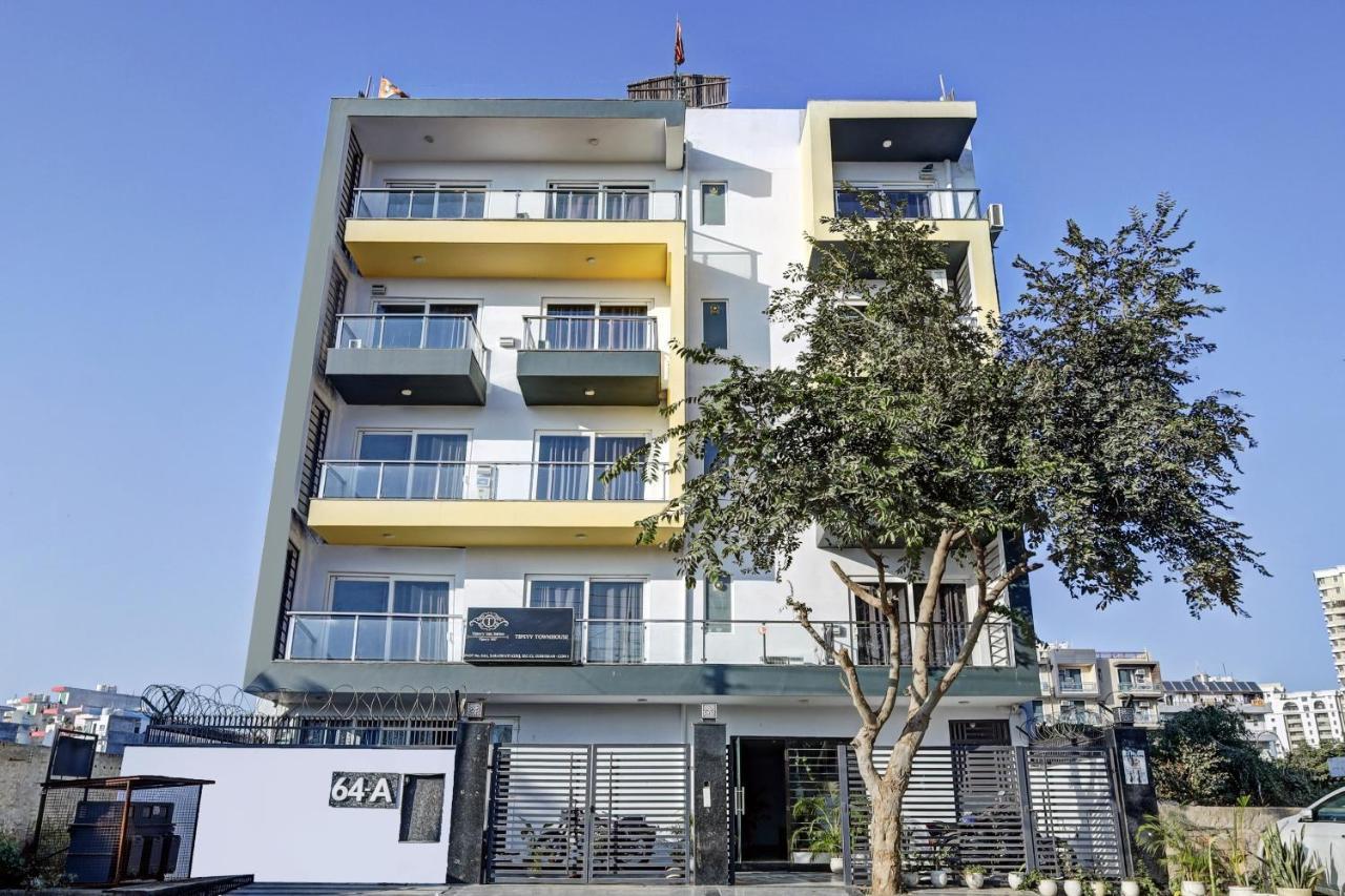 Super Townhouse Tipsyy Near Bestech Central Square Mall Gurgaon Eksteriør bilde