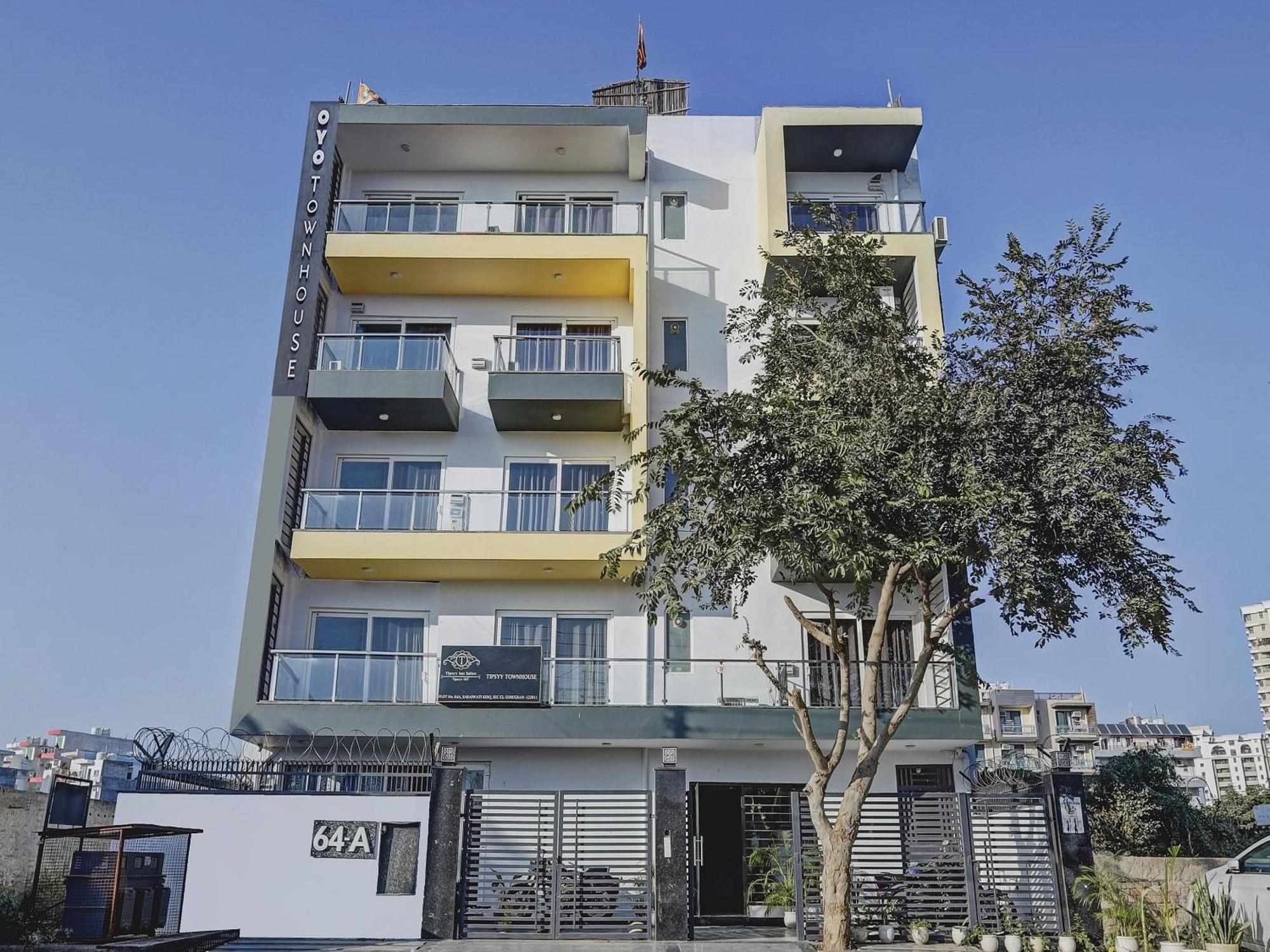 Super Townhouse Tipsyy Near Bestech Central Square Mall Gurgaon Eksteriør bilde